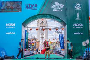 BIB: 
                            <button type="button" onclick="openModal(21771569)" class="btn btn-primary btn-sm float-right btn-popup" data-toggle="modal" data-target=".modal-high-quality">
                        <i class="fas fa-shopping-cart"></i> Add to Cart
                    </button>
                                            <button type="button" onclick="isThisMe(21771569, true)" class="btn btn-success btn-sm float-right btn-popup btn-isme hidden" data-toggle="tooltip" data-placement="bottom" title="นี่คือรูปของคุณใช่ไหม คลิกที่นี่เพื่อเอาเข้าอัลบั้ม">
                        <i class="fas fa-plus"></i> Add to album
                    </button>
                    <button type="button" onclick="isThisMe(21771569, false)" class="btn btn-warning btn-sm float-right btn-popup btn-isnotme hidden">
                        <i class="fas fa-ban"></i> Remove from album
                    </button>